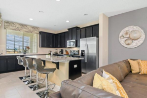 Solara Resort Brand New 4 Bed 4.5 Bath Townhome